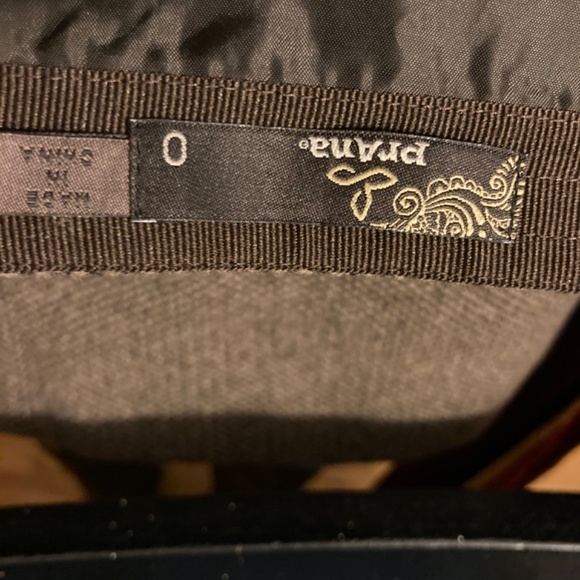 Prana button down A line miniskirt - Picture 3 of 7